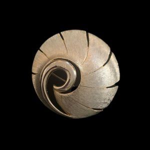 Vintage JJ Shell Brooch